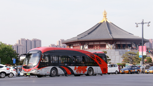 “五一”假期，洛陽公交人用奉獻堅守